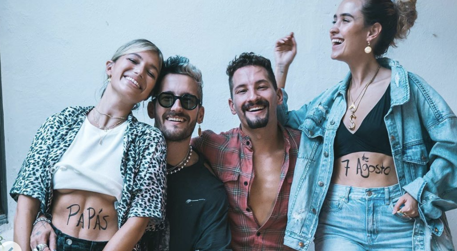 Mau y Ricky estrenan el videoclip de «Papás» donde ...