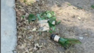 Restos de alcohol quedaron en el lugar donde murió la joven