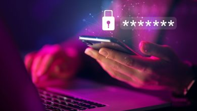 Usuario frustrado olvidando contraseña digital